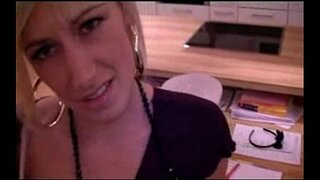 BitchNr1 Fucked i roto i te blackdress