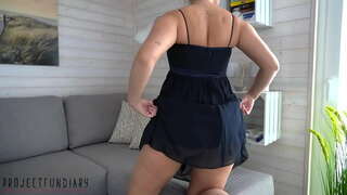 Tehotná žena v domácnosti chce hot creampie mačička