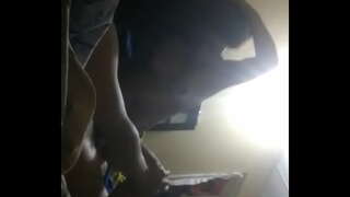 Chaparrita យ៉ាងល្អឆ្កេរីកមានផ្អៀងឡើងនៅខាងក្នុង